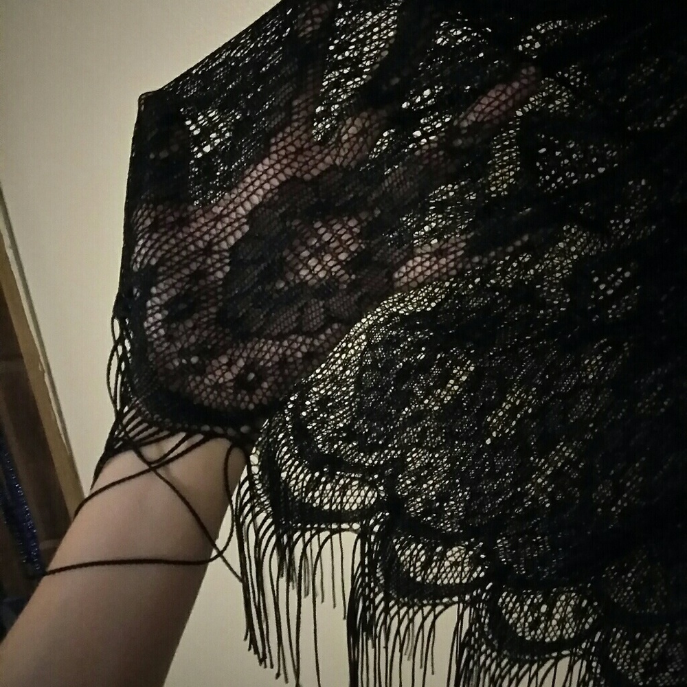 Black lace mesh tube top - Picture 3 of 4
